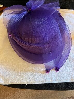 Elegant Purple Ladies Fascinator Hat 7”X 8”